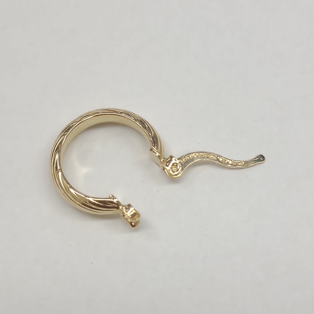 ARETES ARRACADA ASTRIADA 14K 1.7 GR (NUEVO)