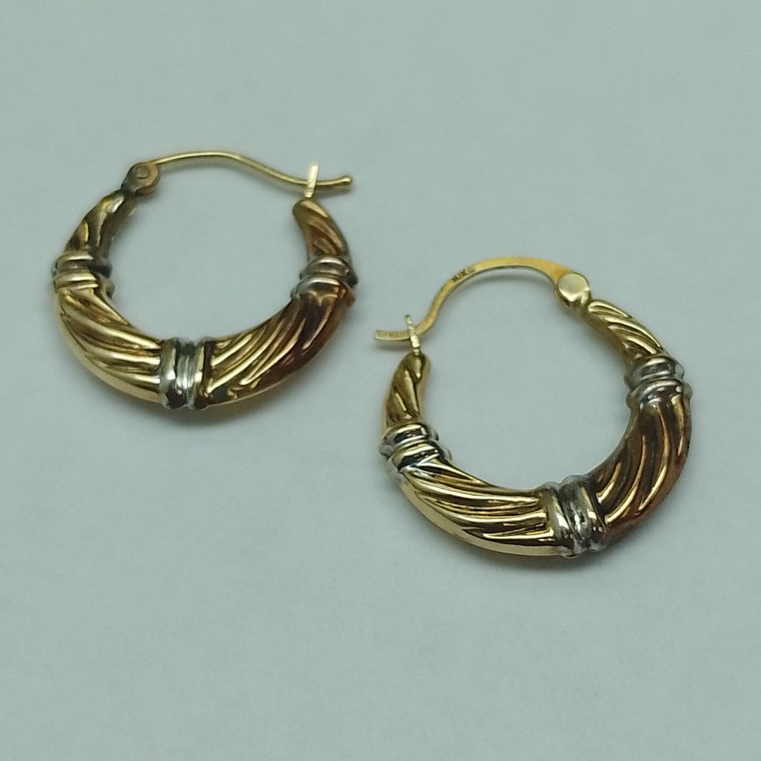 ARRACADAS PAR ORO, RODIADO 10 K 0.9 GRMS (SEMINUEVO)