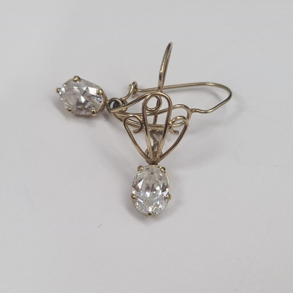 ARETES PAR ORO 10 K 2.2 GRMS (SEMINUEVO)