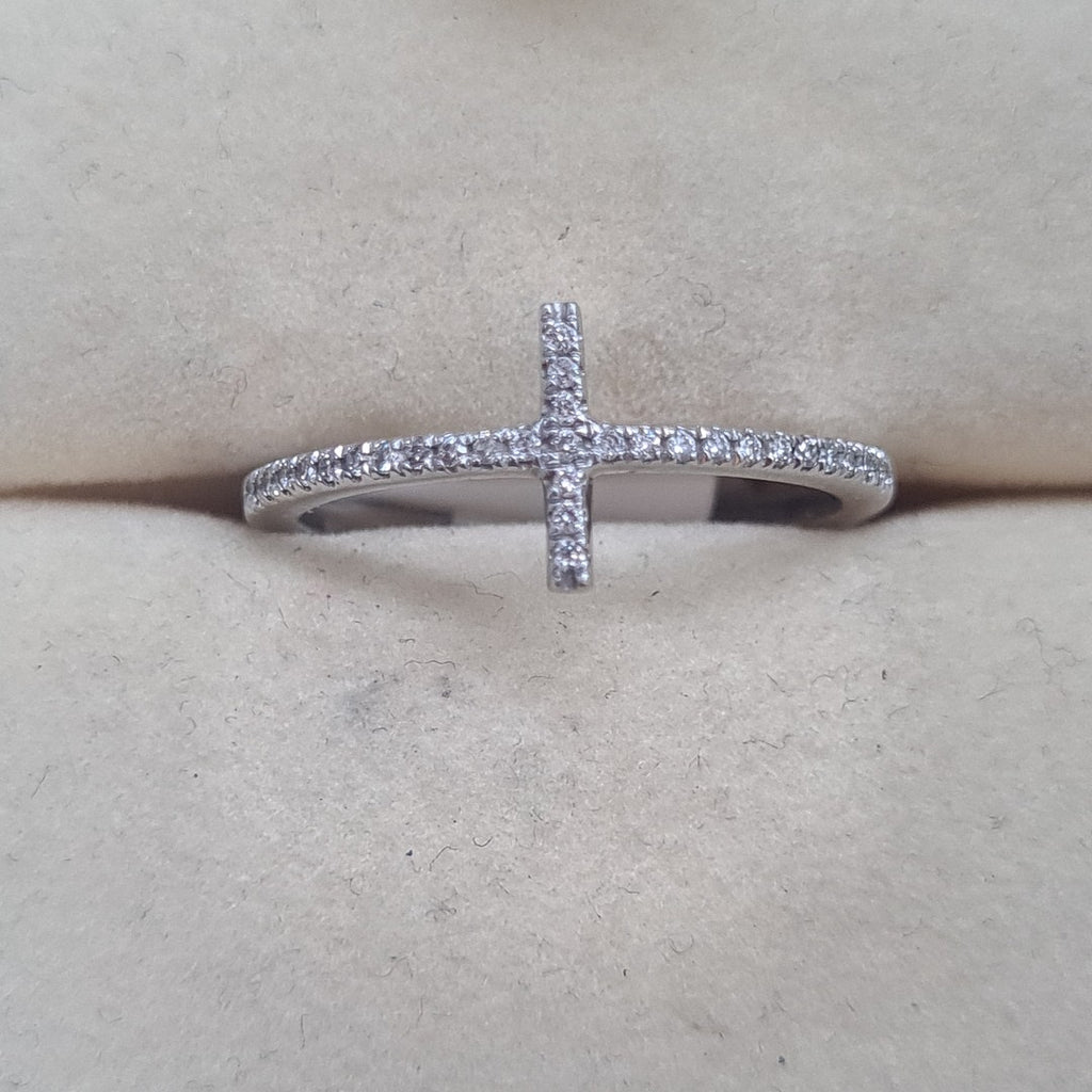ANILLITO ORO BLANCO 14 K 1.8 GRMS (SEMINUEVO)