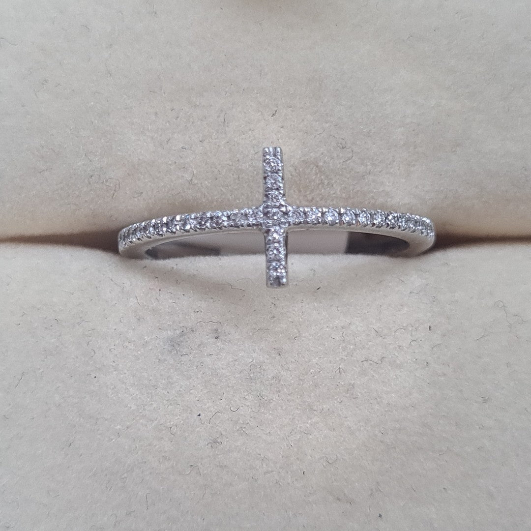 ANILLITO ORO BLANCO 14 K 1.8 GRMS (SEMINUEVO)