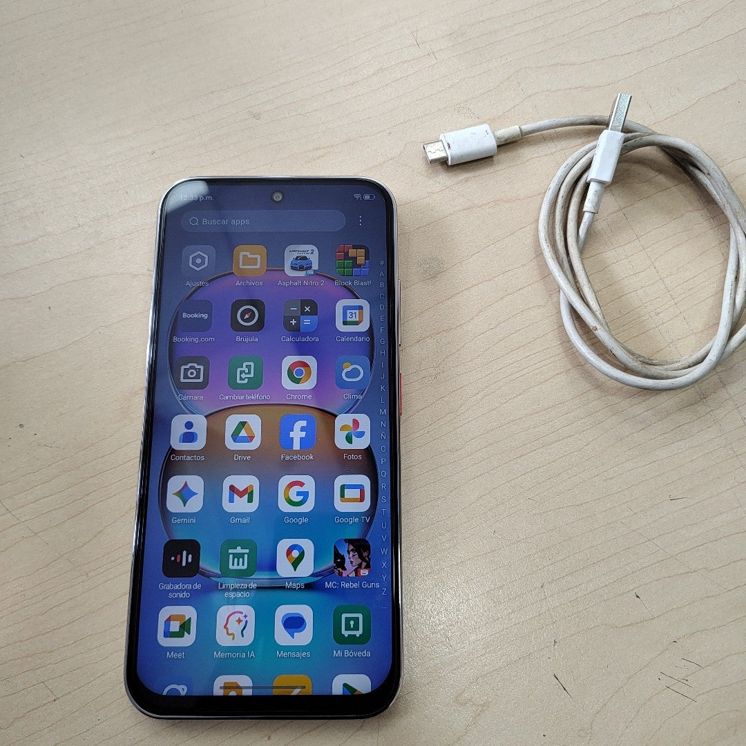CELULAR NUBIA V80 PRO Z2576 (2025) 256 GB 8 GB RAM (SEMINUEVO)