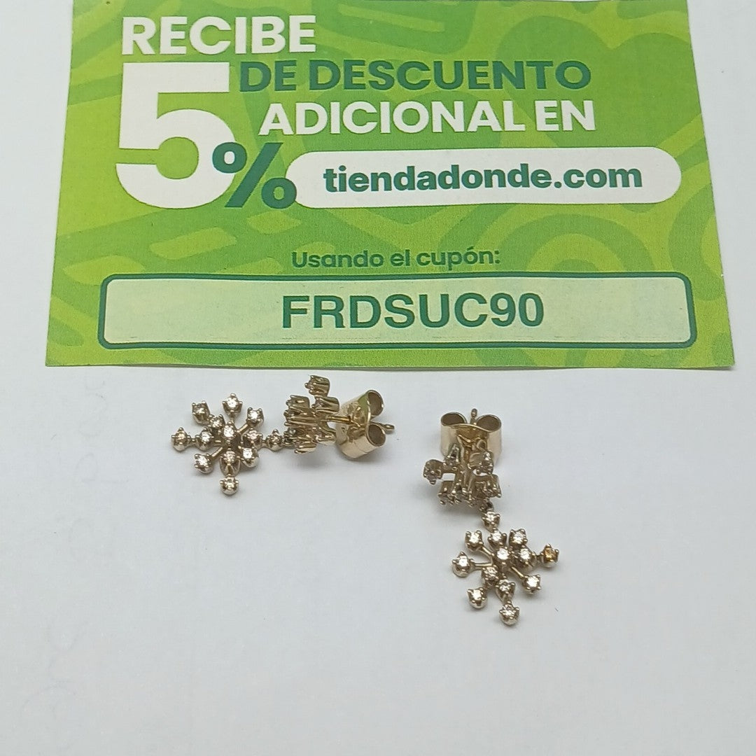 ARETES PAR ORO 18 K 5.6 GRMS (SEMINUEVO)