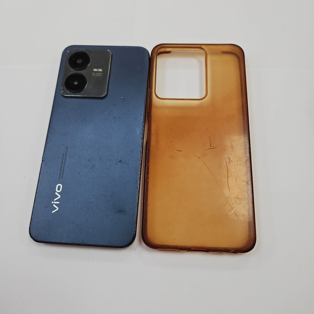 CELULAR VIVO Y18 V2333 128 GB 6 GB (SEMINUEVO)