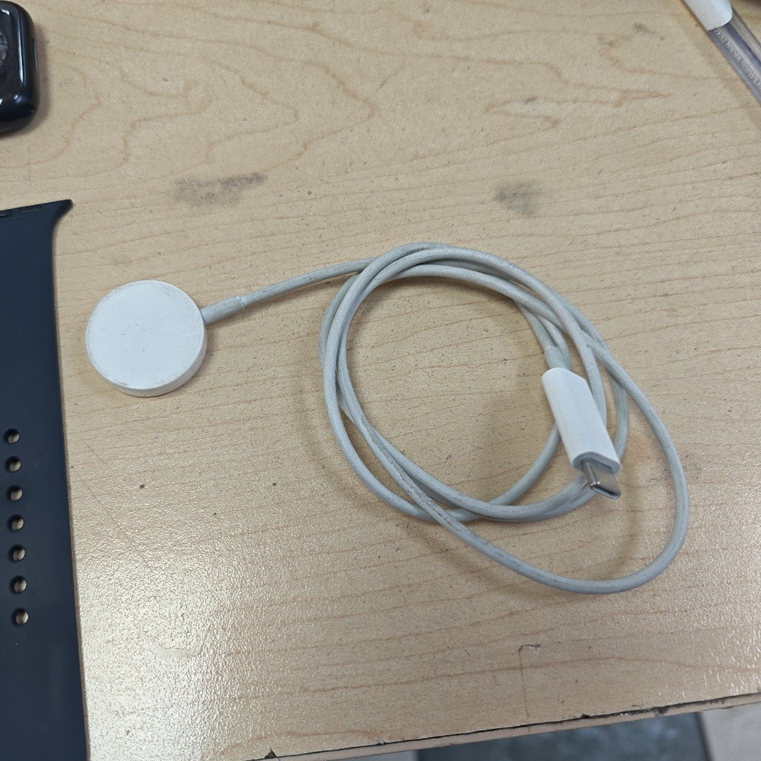 SMARTWATCH APPLE SERIES 9 ALUMINIO A2980 45 MM GPS (SEMINUEVO)