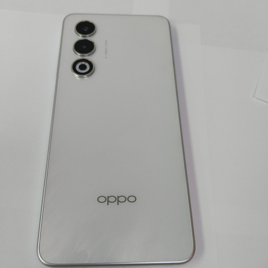 CELULAR OPPO A5 CPH2727 (2025) 256 GB 4 GB RAM (SEMINUEVO)