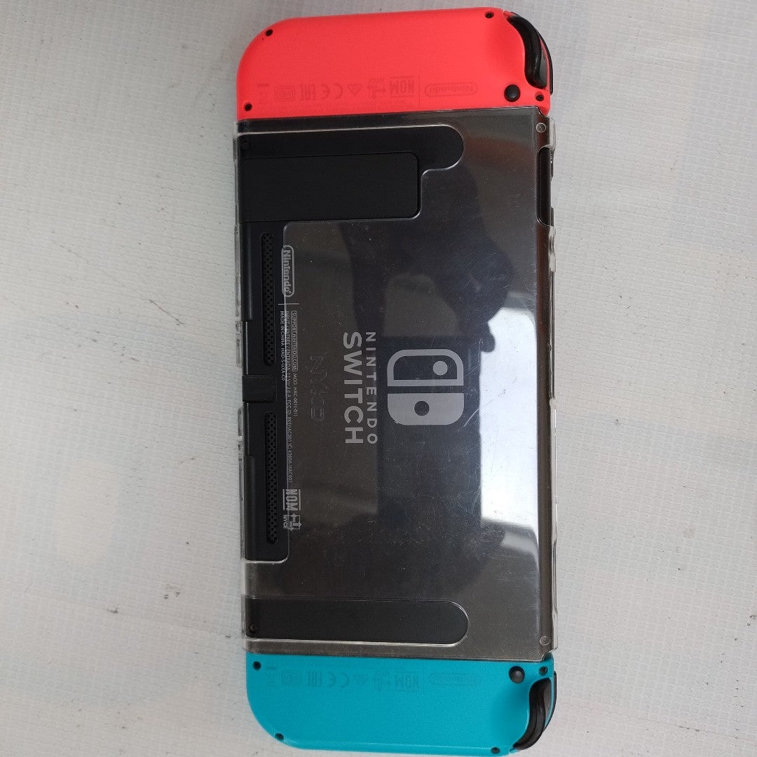 CONSOLA DE VIDEOJUEGO NINTENDO SWITCH 1.1 32 GB (SEMINUEVO)