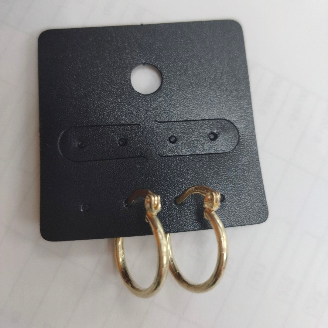 ARETES ARRACADAS ESTRIADAS 14K 1.4 GR (NUEVO)