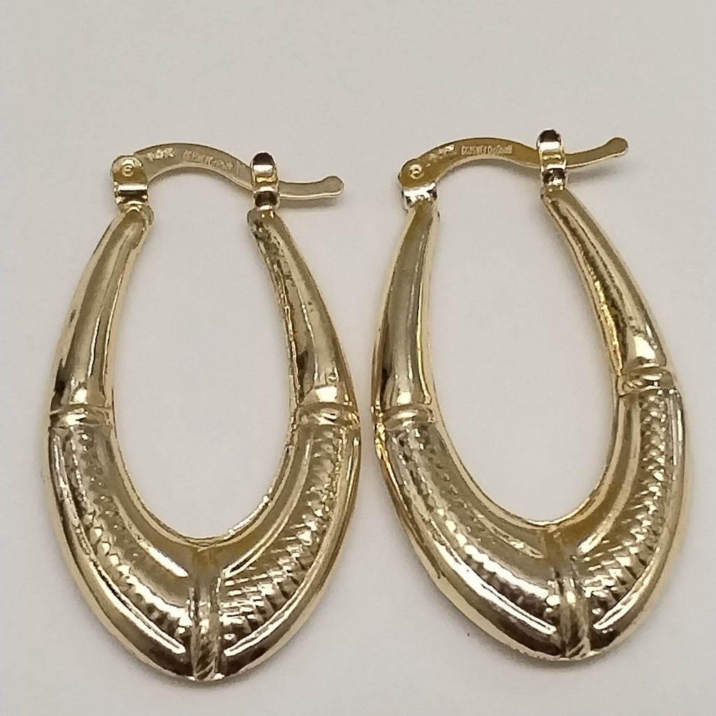 ARETES ARRACADAS ESTRIADAS 14K 2.6 GR (NUEVO)