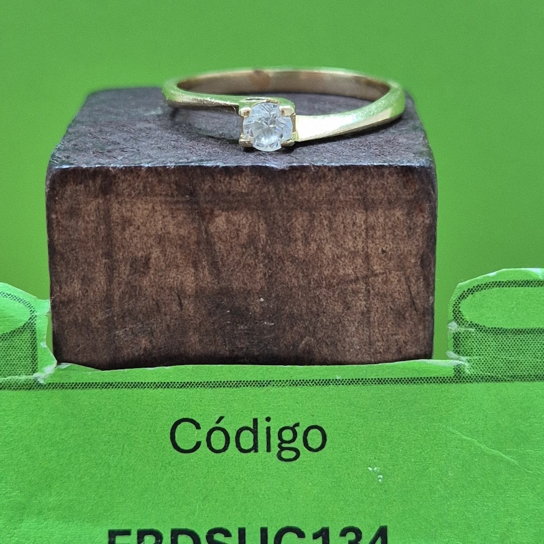 SOLITARIO ORO 10 K 2 GRMS (SEMINUEVO)