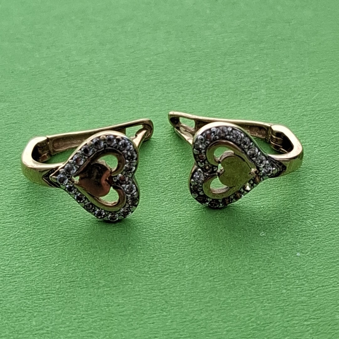ARETES PAR ORO 10 K 1.1 GRMS (SEMINUEVO)