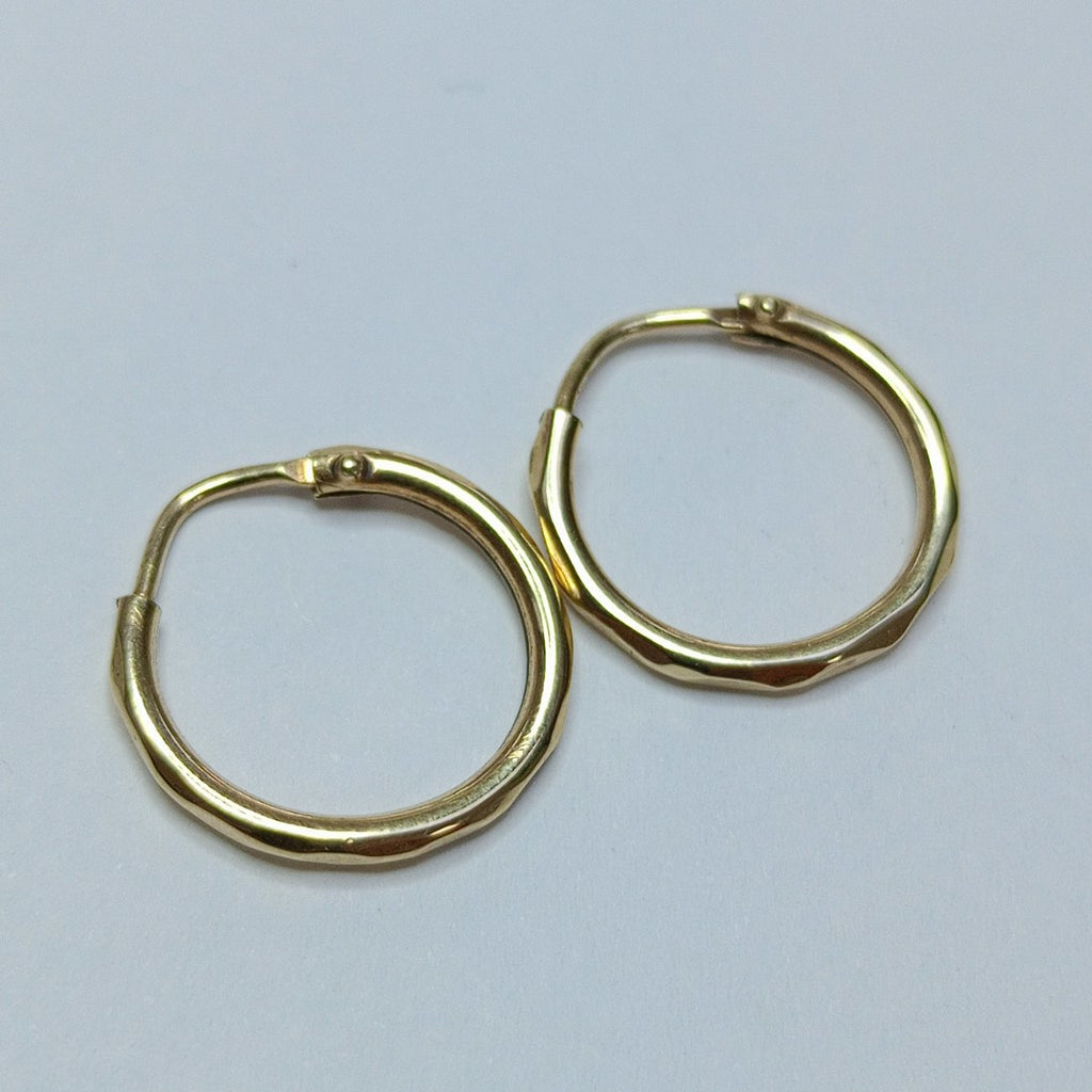 ARRACADAS PAR ORO 10 K 0.9 GRMS (SEMINUEVO)