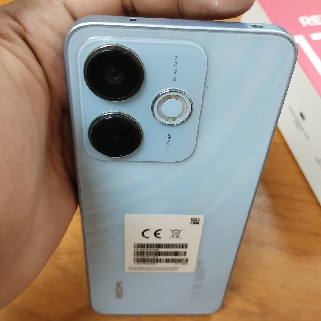 CELULAR XIAOMI REDMI 13 24049RN28L (2024) 256 GB 8 GB RAM (SEMINUEVO)