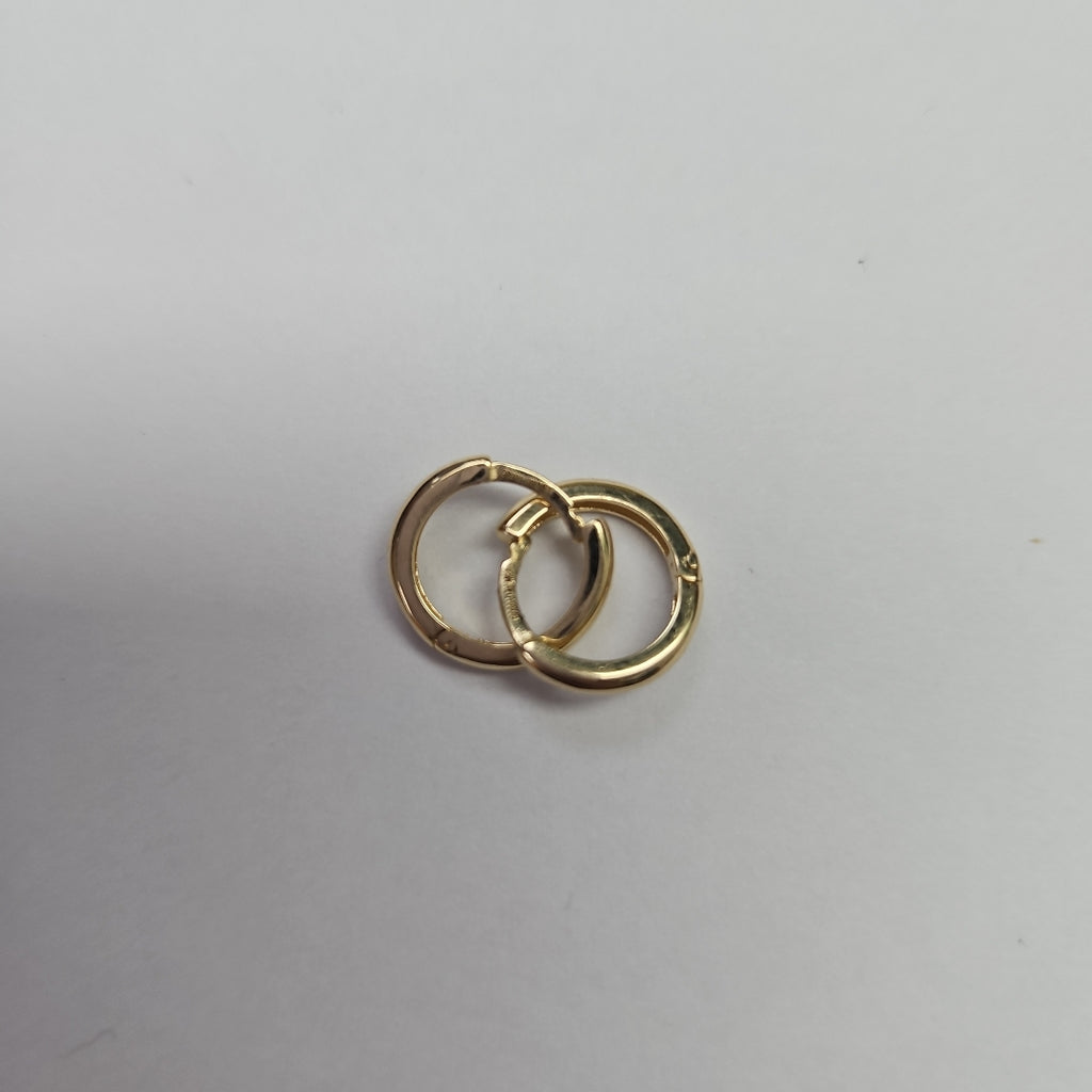 ARETES HUGGIES LISAS 14K 1.3 GR (NUEVO)