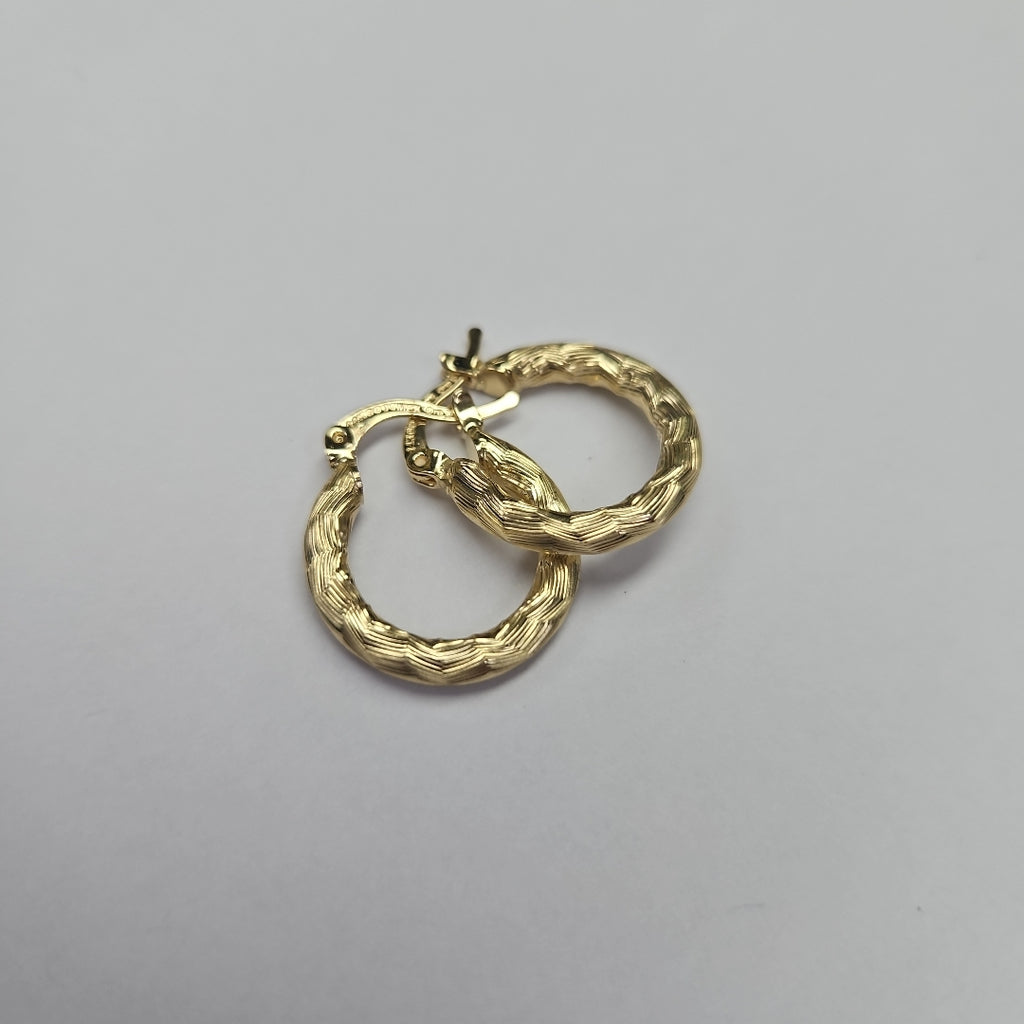 ARETES TEJIDO ARRACADAS ASTRIADAS 14K 1.9 GR (NUEVO)