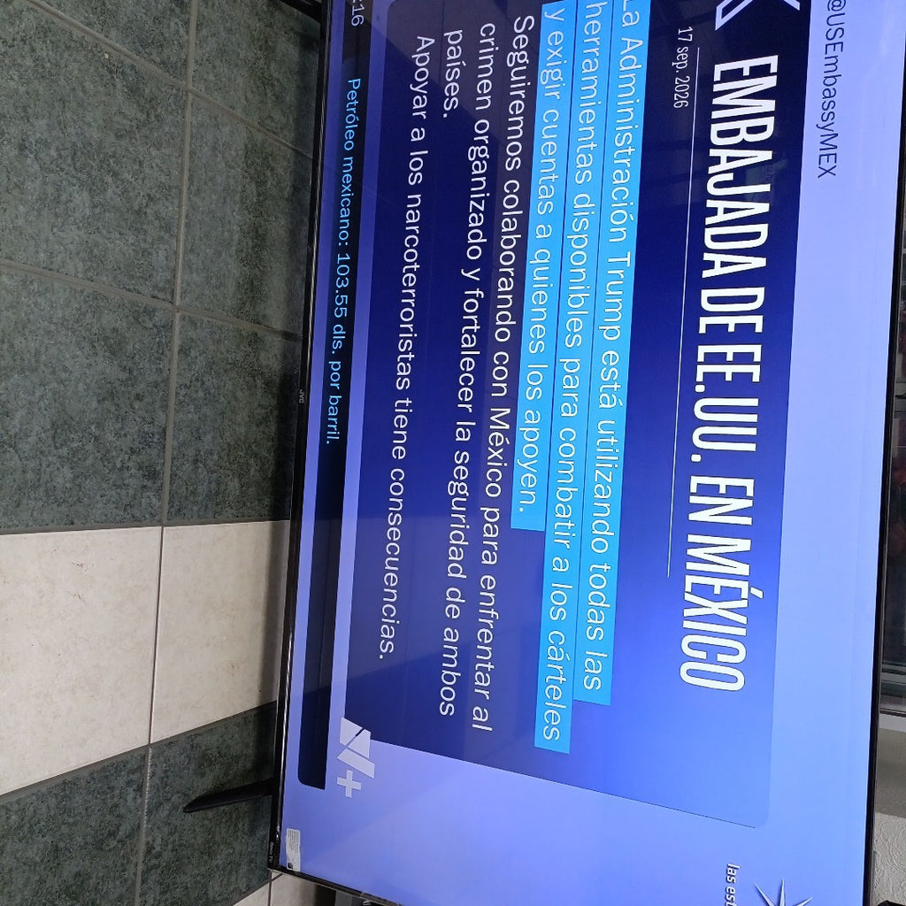 PANTALLA JVC SI65URF (2023) 65" LED 4K (SEMINUEVO)