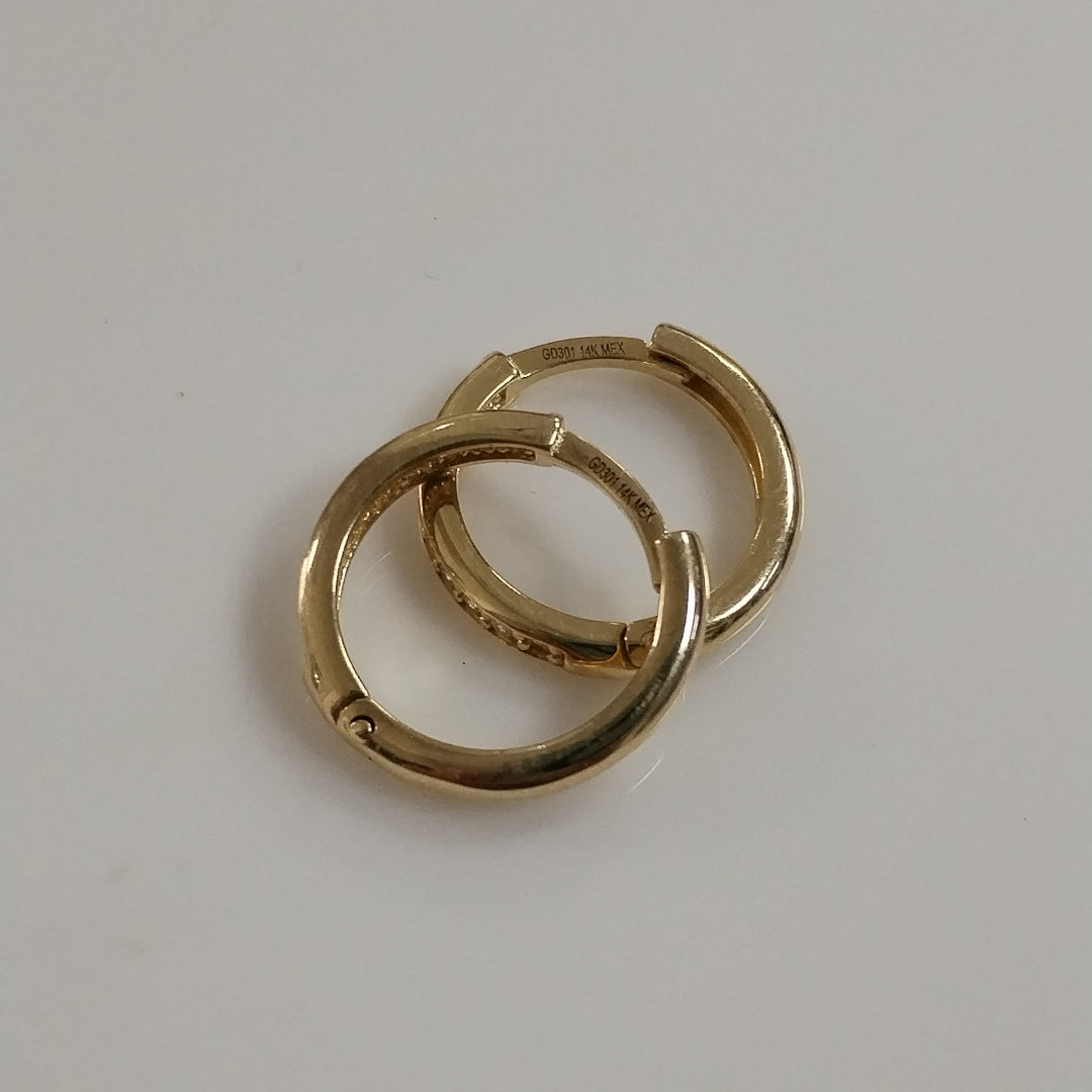 ARETES HUGGIES C CIRCONIA 14K 1.7 GR (NUEVO)