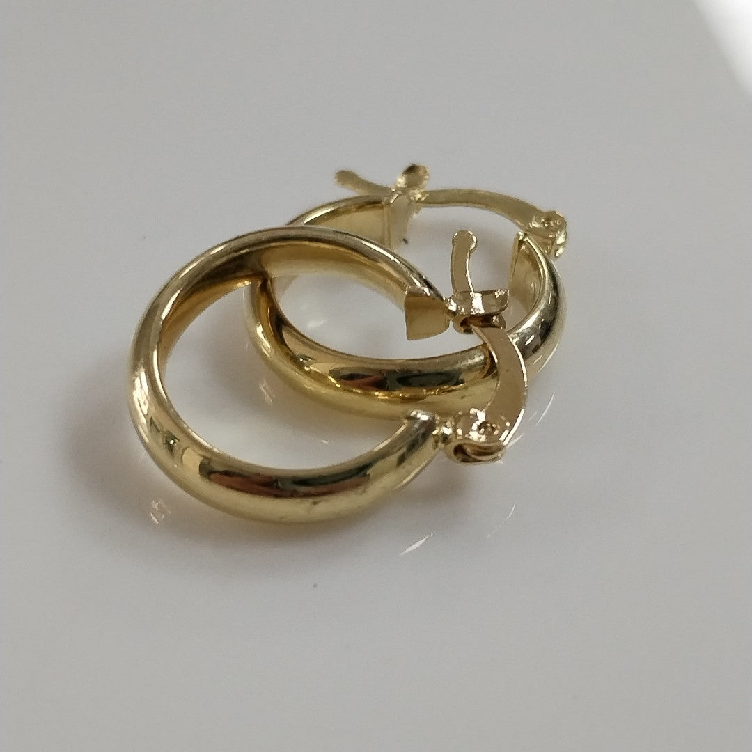 ARETES ARRACADA LISA 14K 1.6 GR (NUEVO)