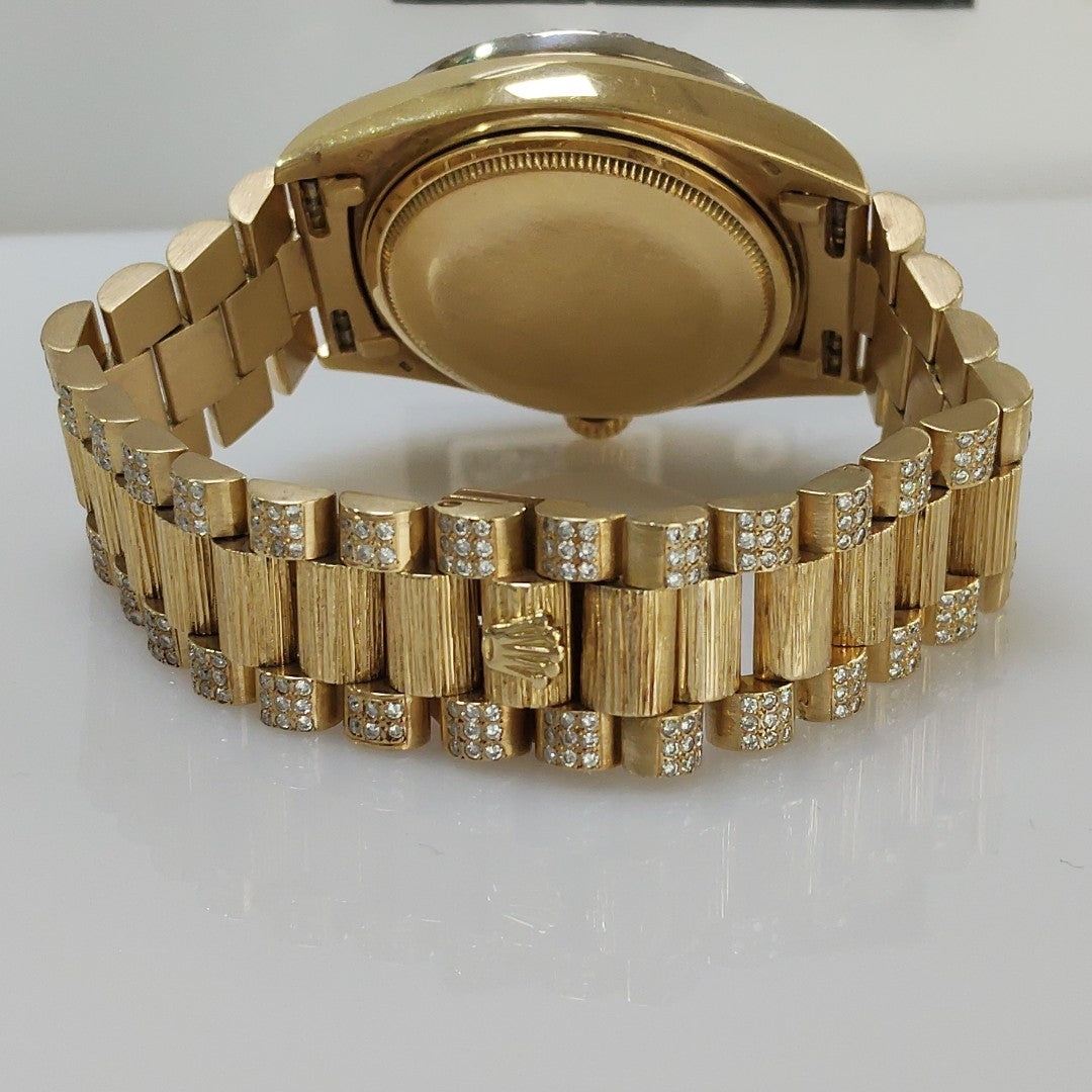 RELOJ CAJA Y PULSO ORO ORO 18 K 133.4 GRMS (SEMINUEVO)