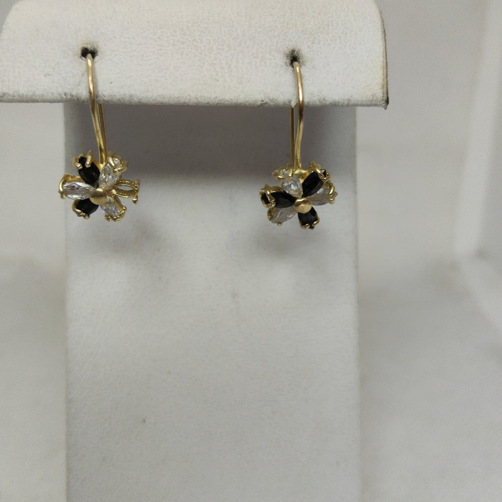 ARETES PAR ORO 10 K 2.2 GRMS (SEMINUEVO)