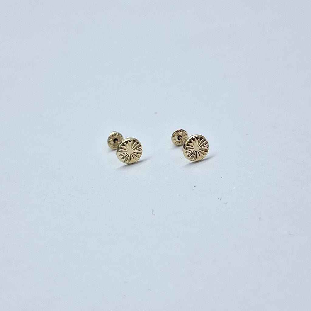 BROQUELES BROQUEL FIG BOTON RAYADO 14K 0.1577 GR (NUEVO)