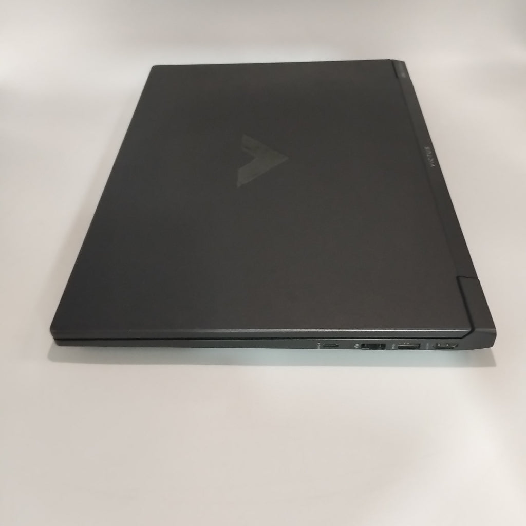 LAPTOP HP VICTUS 15-FB0028NR (2023) 512 GB SSD 16 GB RAM (SEMINUEVO)