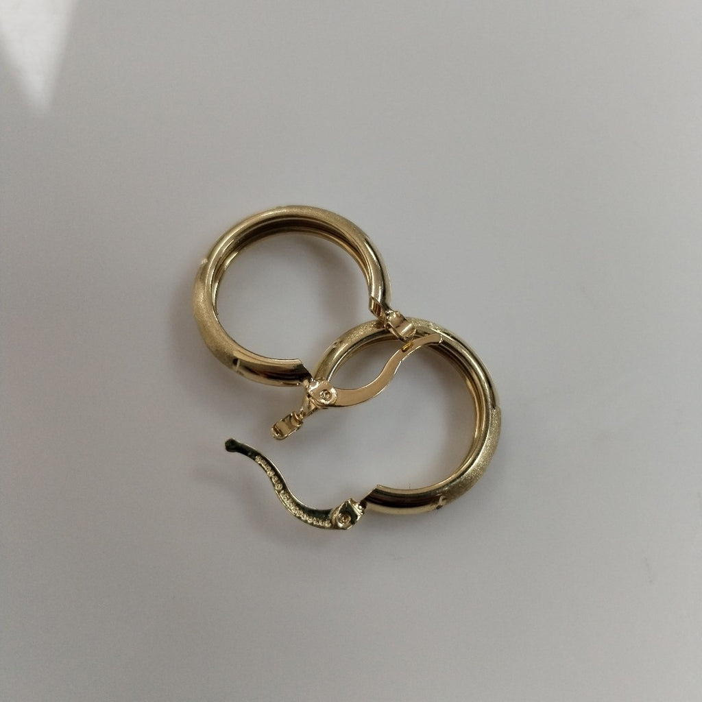 ARETES TEJIDO ARRACADA SATINADA 14K 2.5 GR (NUEVO)