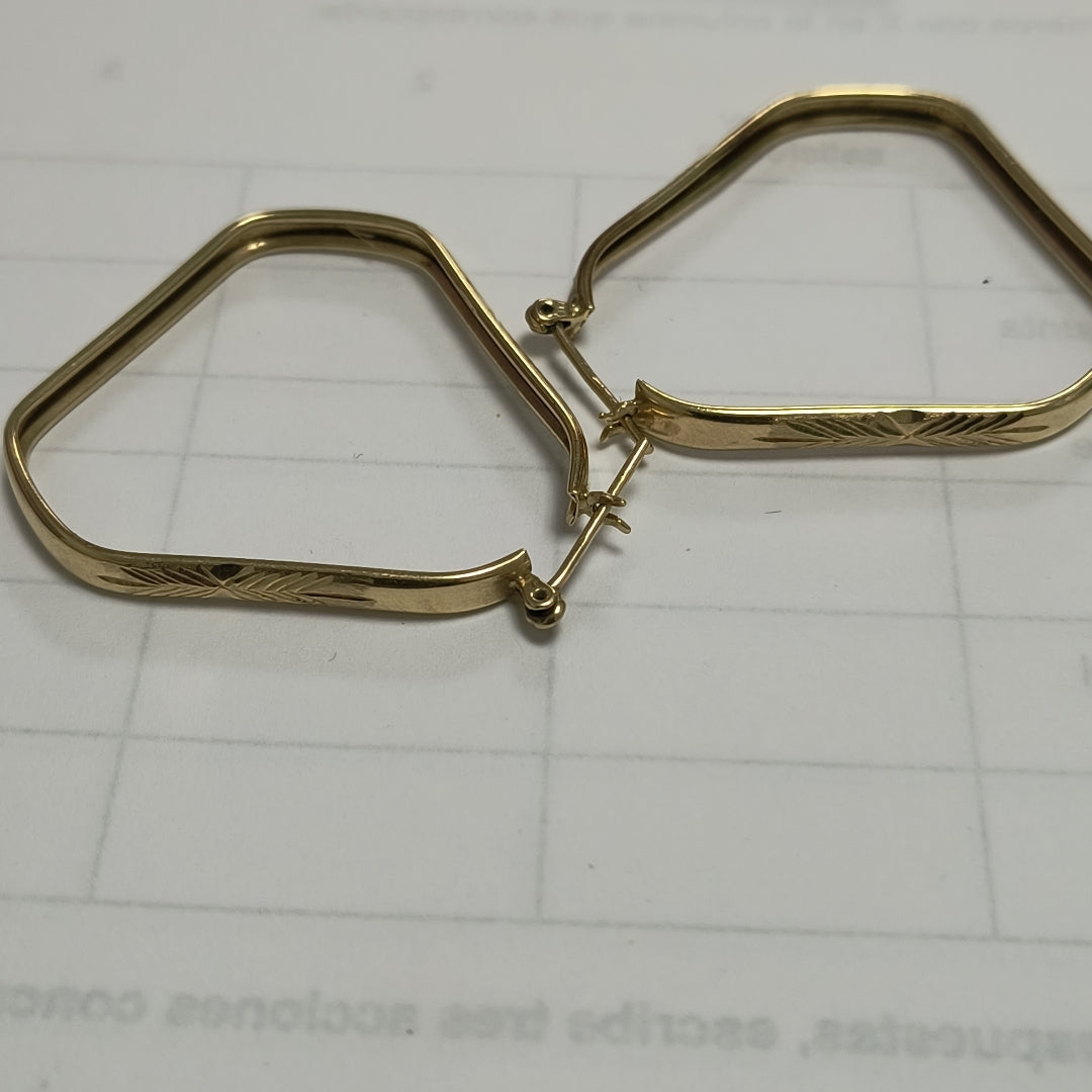 ARRACADAS PAR ORO 14 K 4.6 GRMS (SEMINUEVO)