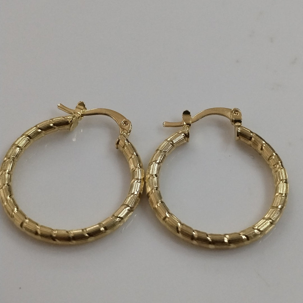ARETES ARRACADAS LABRADAS 14K 3.3 GR (NUEVO)