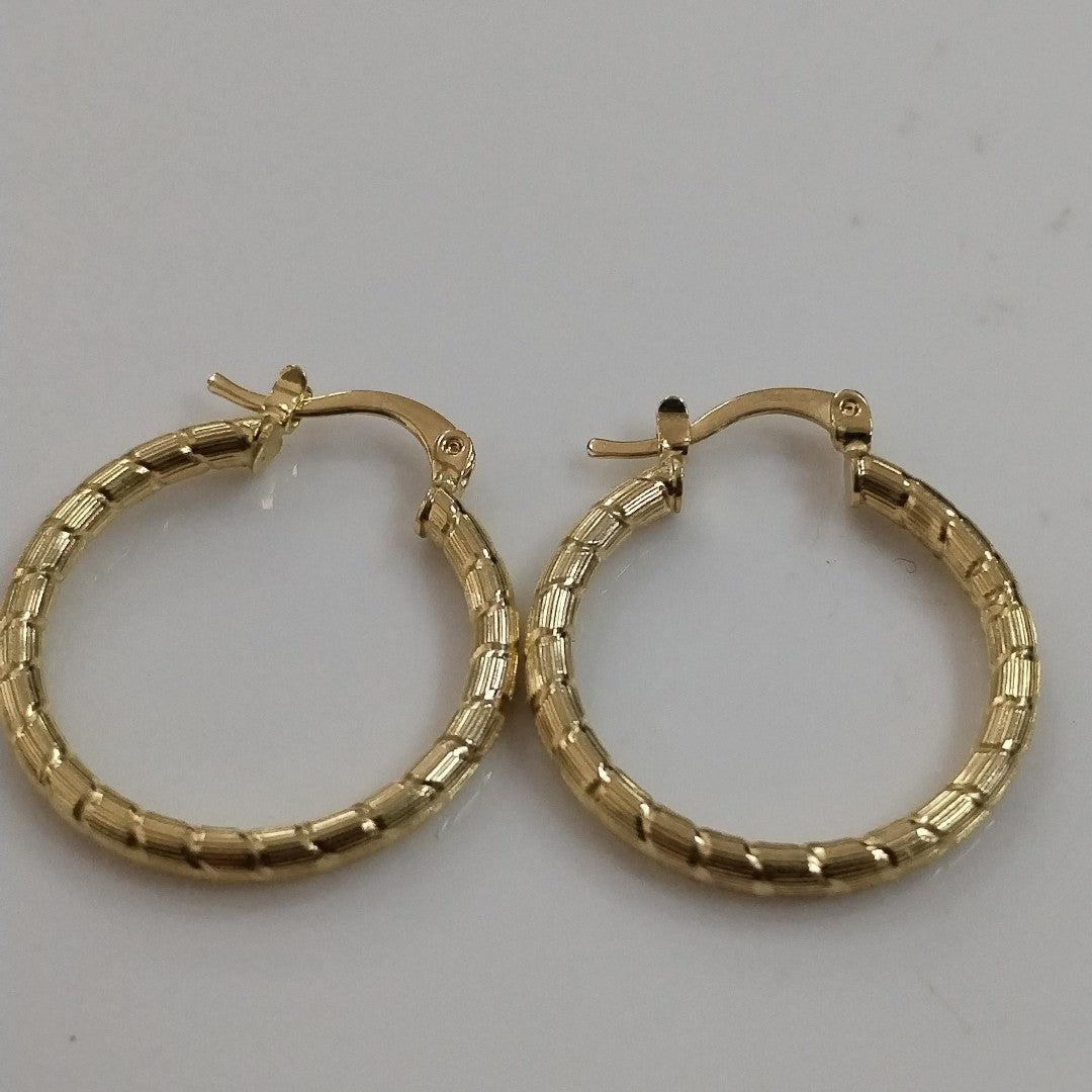 ARETES ARRACADAS LABRADAS 14K 3.3 GR (NUEVO)