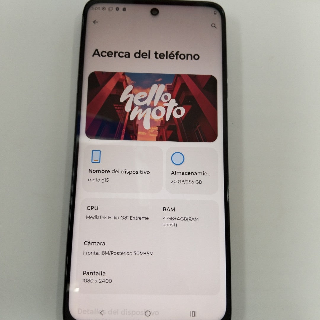 CELULAR MOTOROLA MOTO G15 XT2521-2 (2025) 256 GB 4 GB RAM (SEMINUEVO)