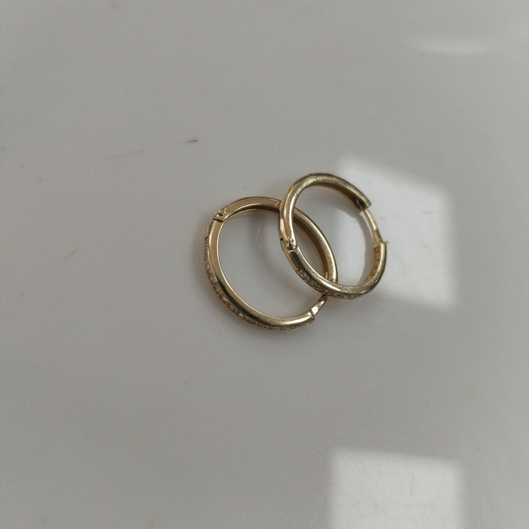 ARETES ARRACADAS C CIRCONIAS 14K 2.1 GR (NUEVO)