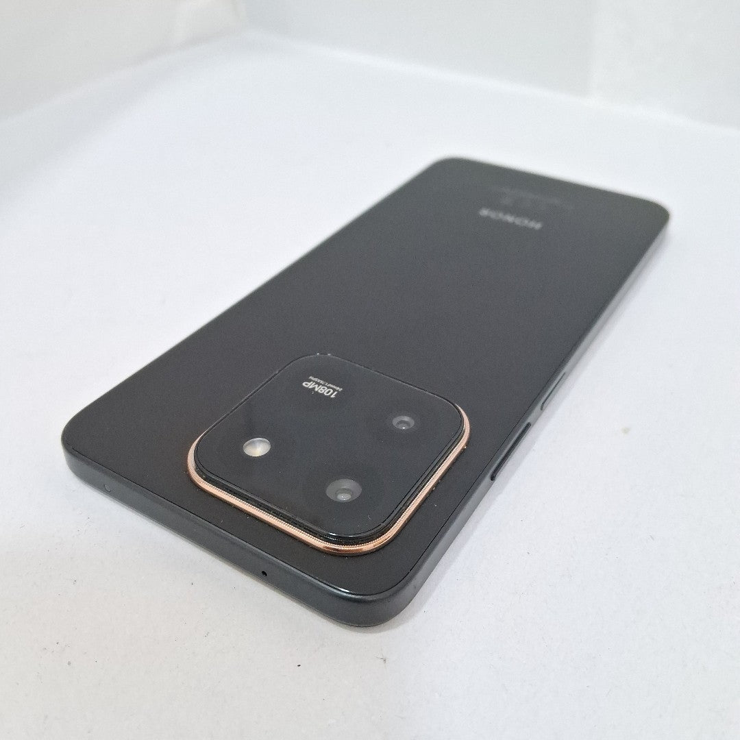 CELULAR HONOR X7D LGN-LX3 (2025) 256 GB 8 GB RAM (SEMINUEVO)