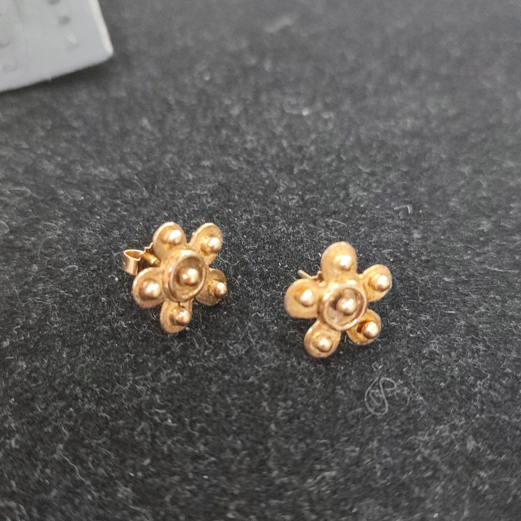ARETES PAR ORO 14 K 2.9 GRMS (SEMINUEVO)