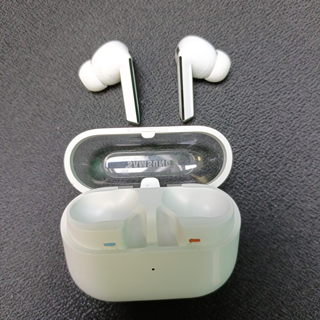 AUDIFONOS SAMSUNG GALAXY BUDS 3 PRO SM-R630 INALAMBRICO IN EAR (SEMINUEVO)