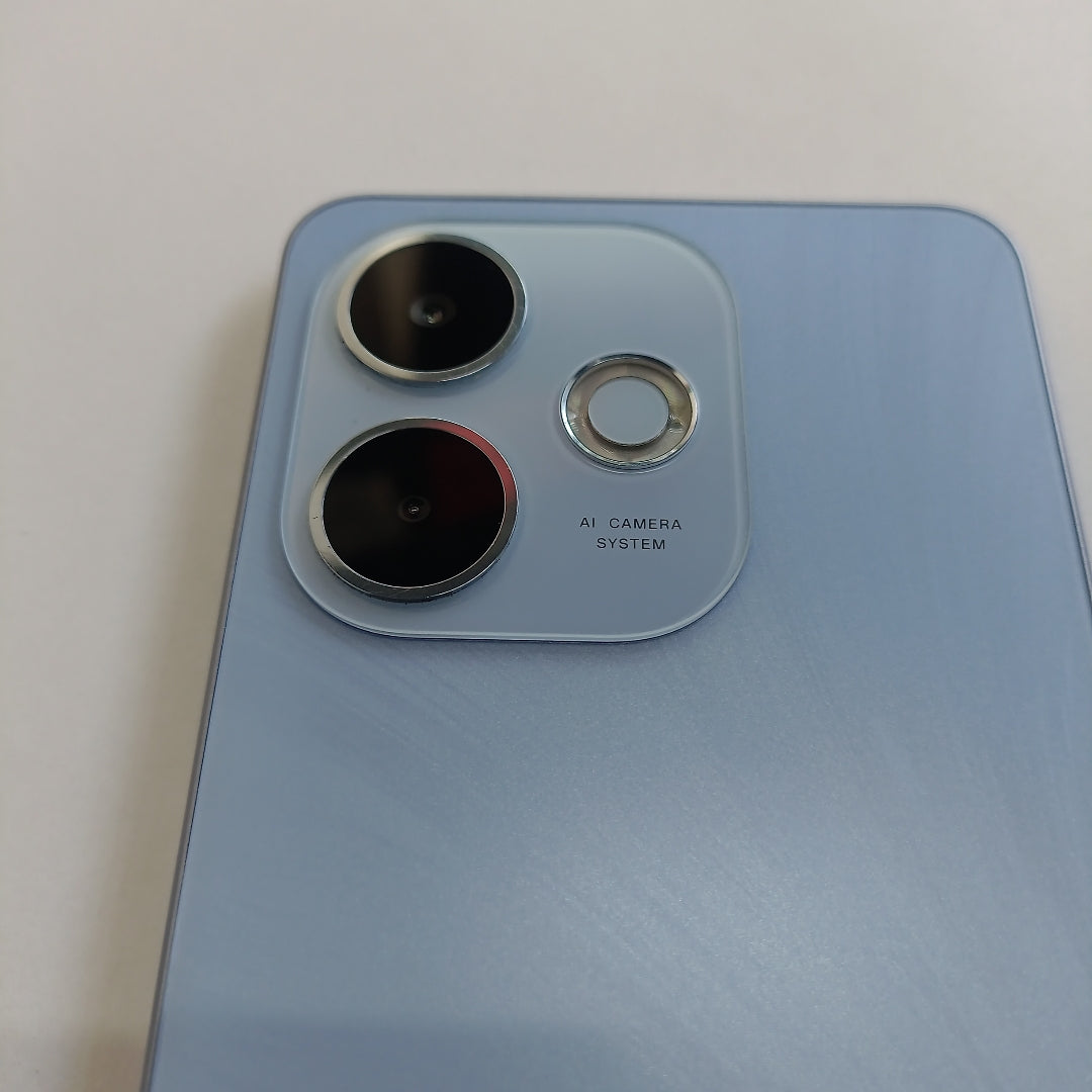 CELULAR OPPO A5 PRO CPH2711 (2025) 256 GB 8 GB RAM (SEMINUEVO)