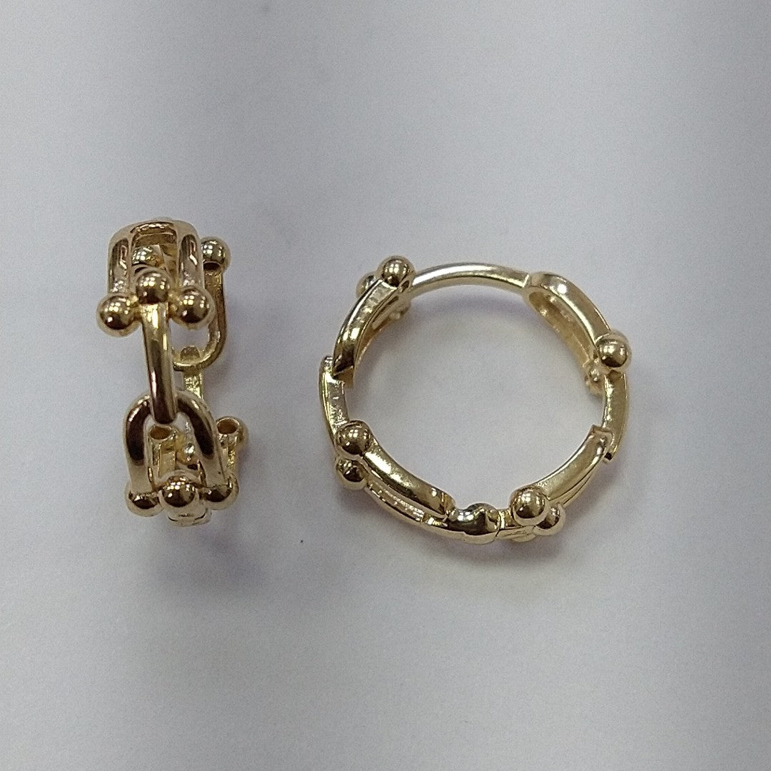 HUGGIES ORO 14K 2.4 (NUEVO)
