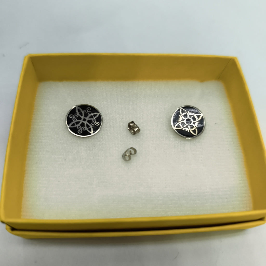 BROQUELES PAR PLATA 1.5 GRMS (SEMINUEVO)