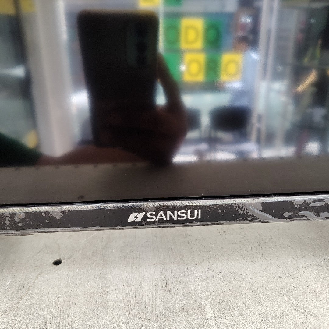 PANTALLA SANSUI SMX32T1H (2022) 32" LED HD (SEMINUEVO)