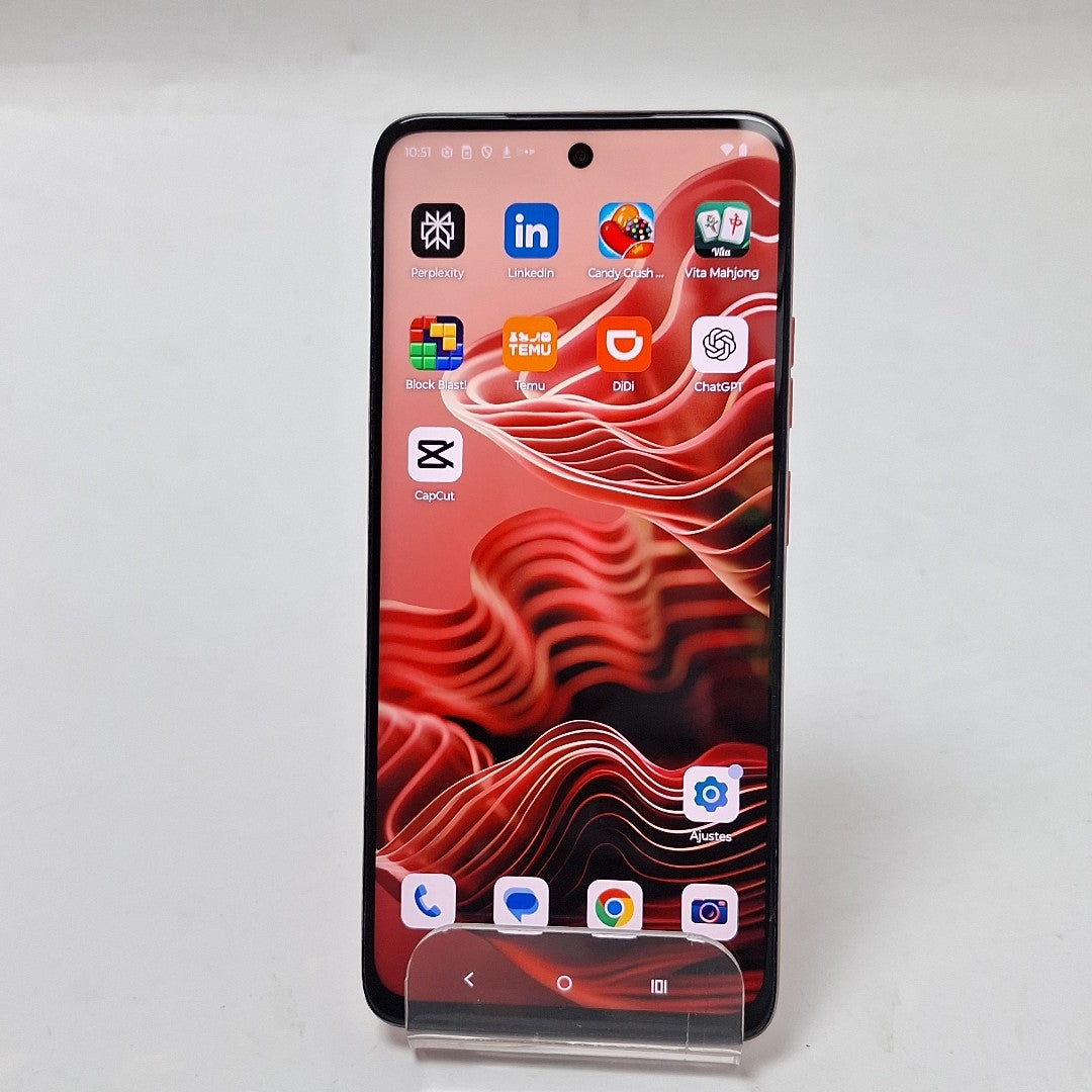 CELULAR MOTOROLA MOTO G35 5G XT2433-2 (2024) 256 GB 4 GB RAM (SEMINUEVO)