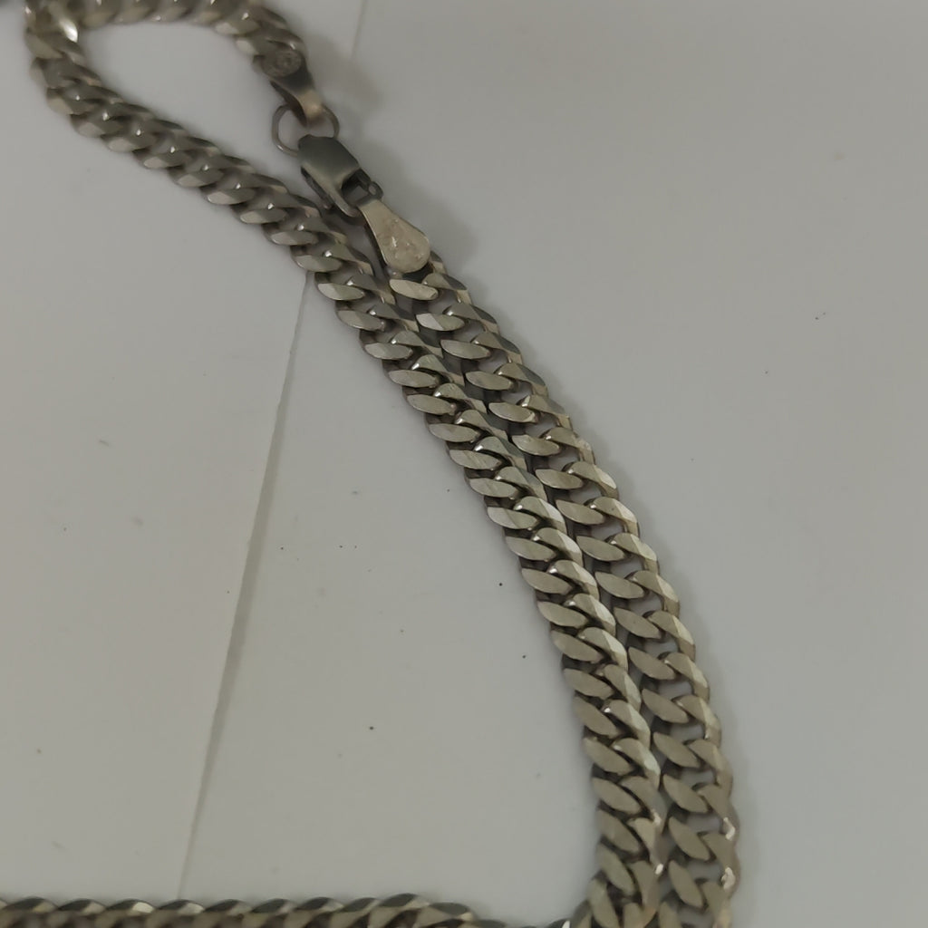 CADENA, DIJE PLATA 28 GRMS (SEMINUEVO)