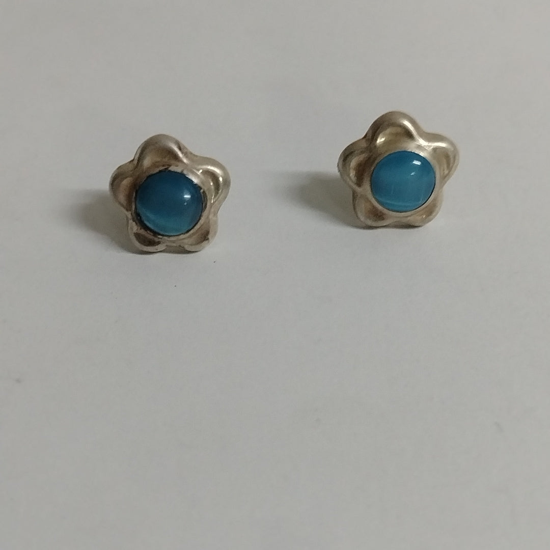ARETES PAR, DIJE PLATA 4.1 GRMS (SEMINUEVO)