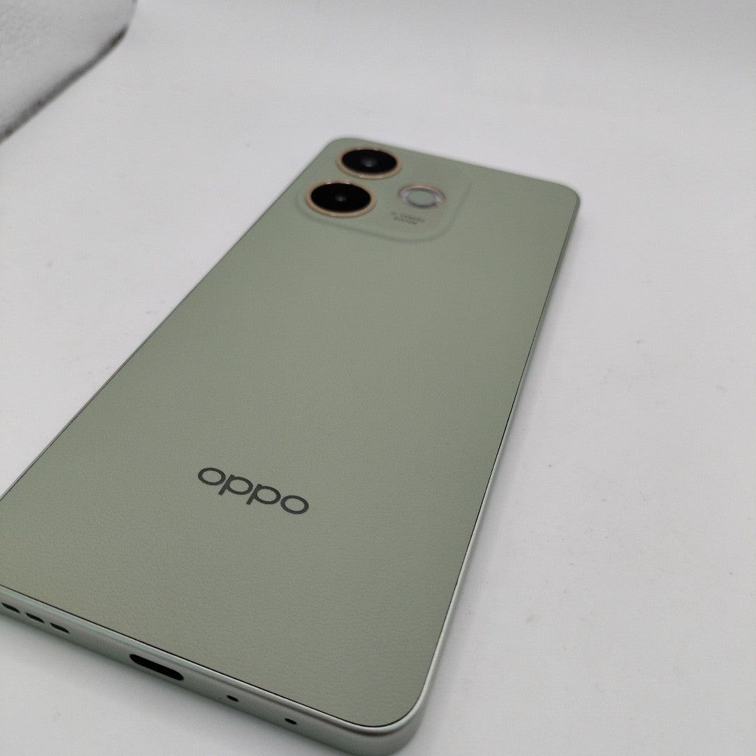 CELULAR OPPO A5 PRO CPH2711 (2025) 256 GB 8 GB RAM (SEMINUEVO)