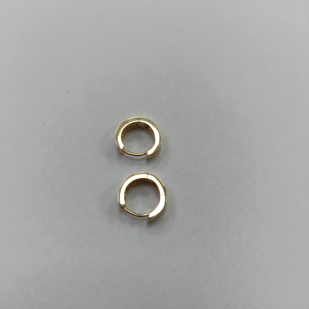 HUGGIES ORO 14K 2.1 (NUEVO)