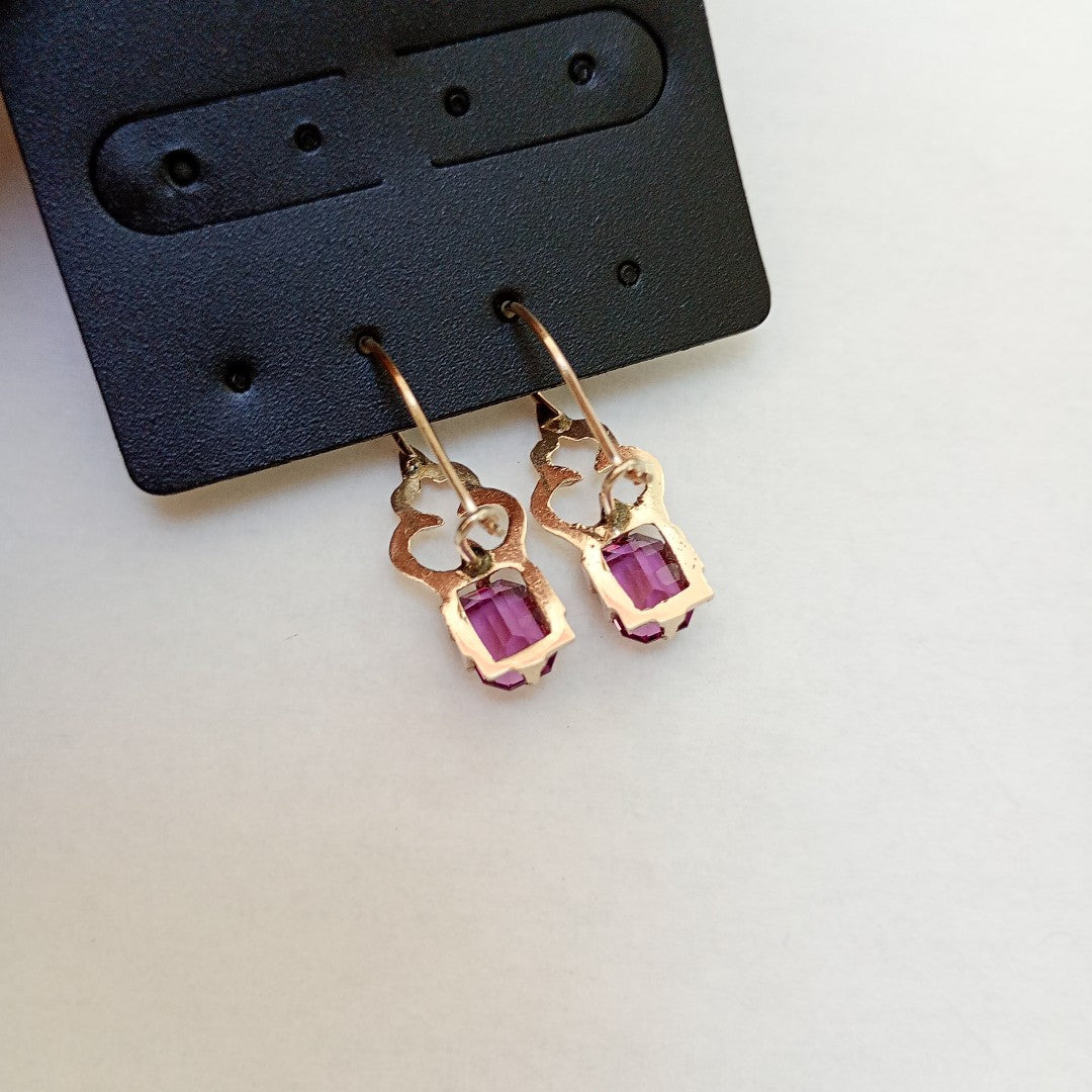 ARETES PAR ORO 8 K 1.6 GRMS (SEMINUEVO)