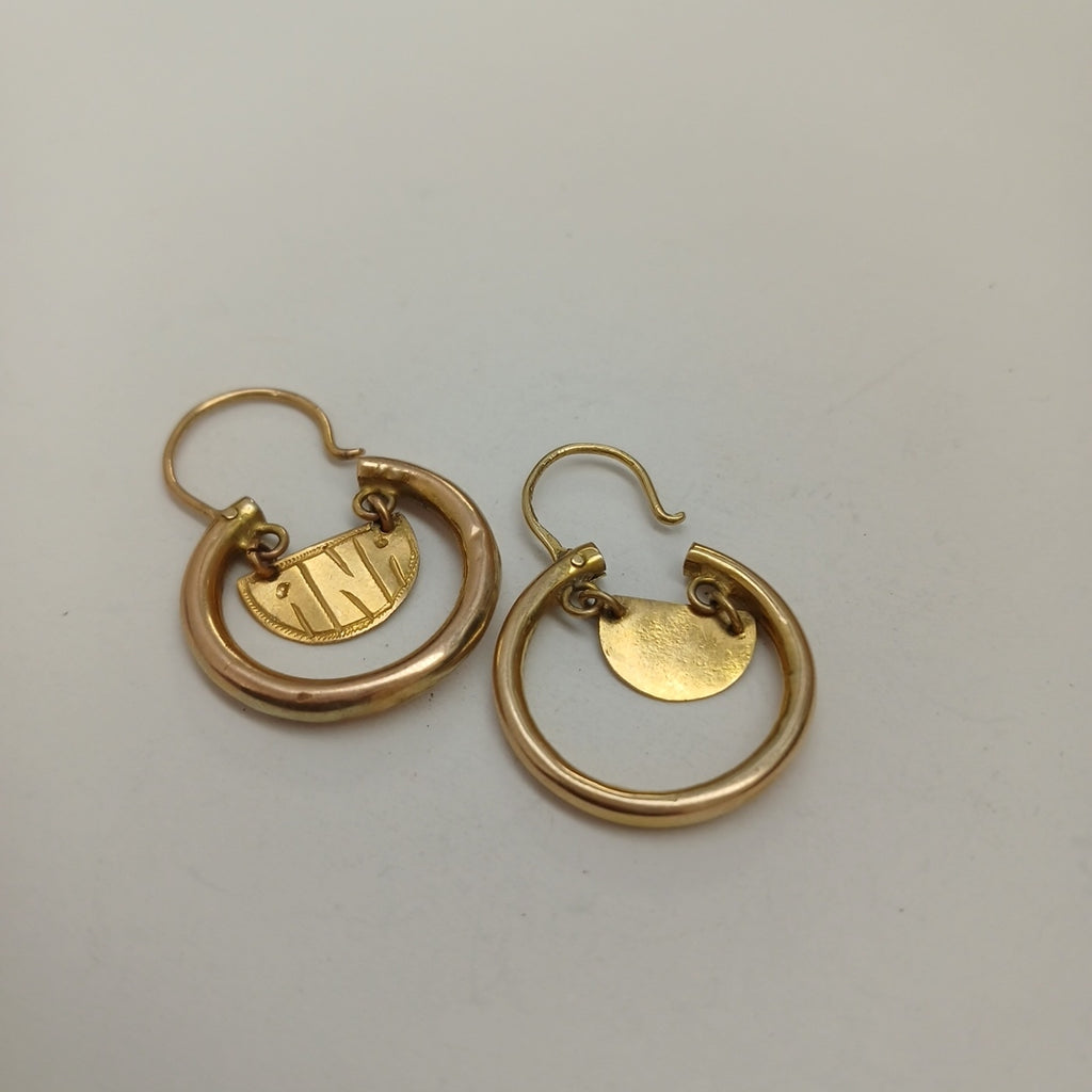 ARRACADAS PAR ORO 10 K 3.1 GRMS (SEMINUEVO)