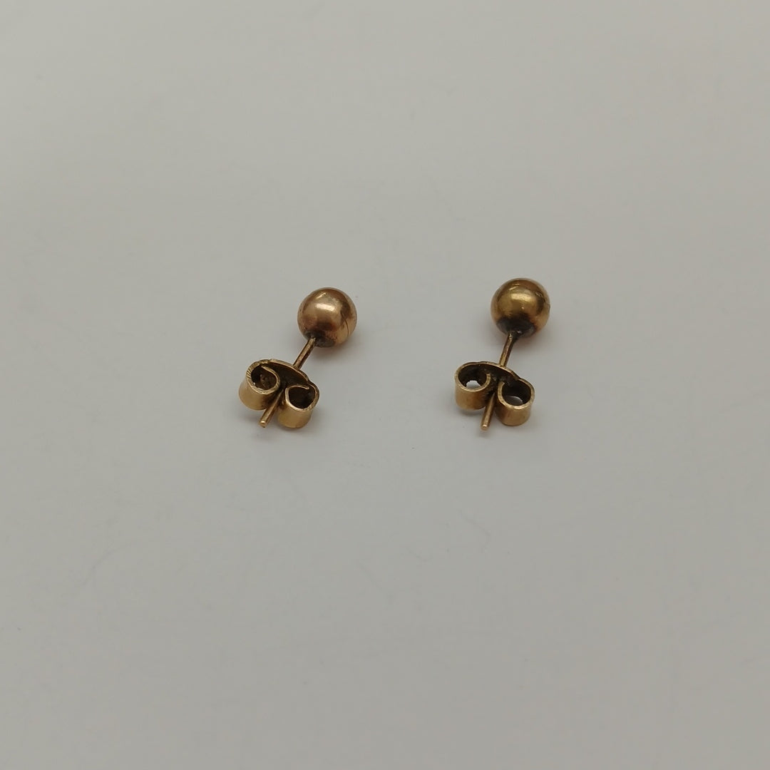 ARETES PAR ORO 8 K 0.9 GRMS (SEMINUEVO)
