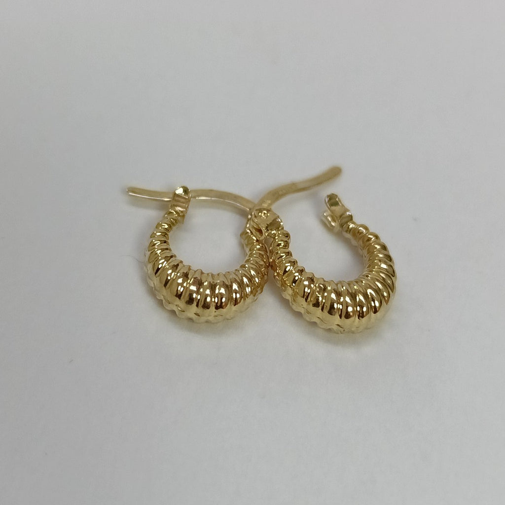ARETES ARRACADA ESTRIADAS 14K 1.2 GR (NUEVO)