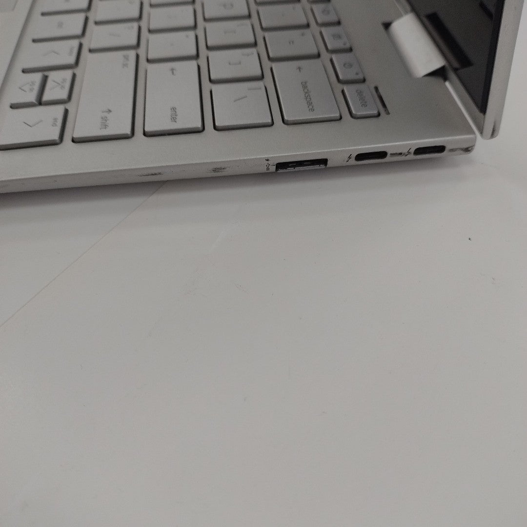 LAPTOP HP ENVY X360 (2 EN 1) 13-BF0013DX (2022) 512 GB SSD 8 GB RAM (SEMINUEVO)