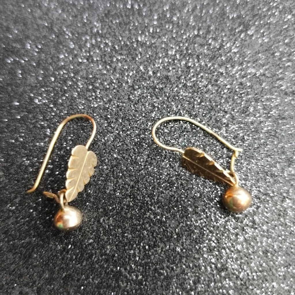ARETES PAR ORO 10 K 1.4 GRMS (SEMINUEVO)